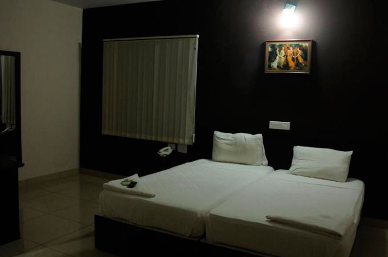 Hotel Sri Krishna Residency Udupi - Premium A/c Room View_3